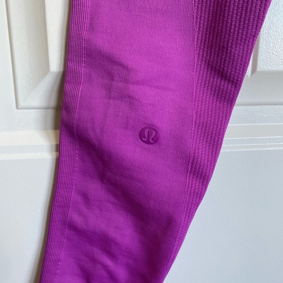 Lululemon Zone in Tight - Picture 3 of 3